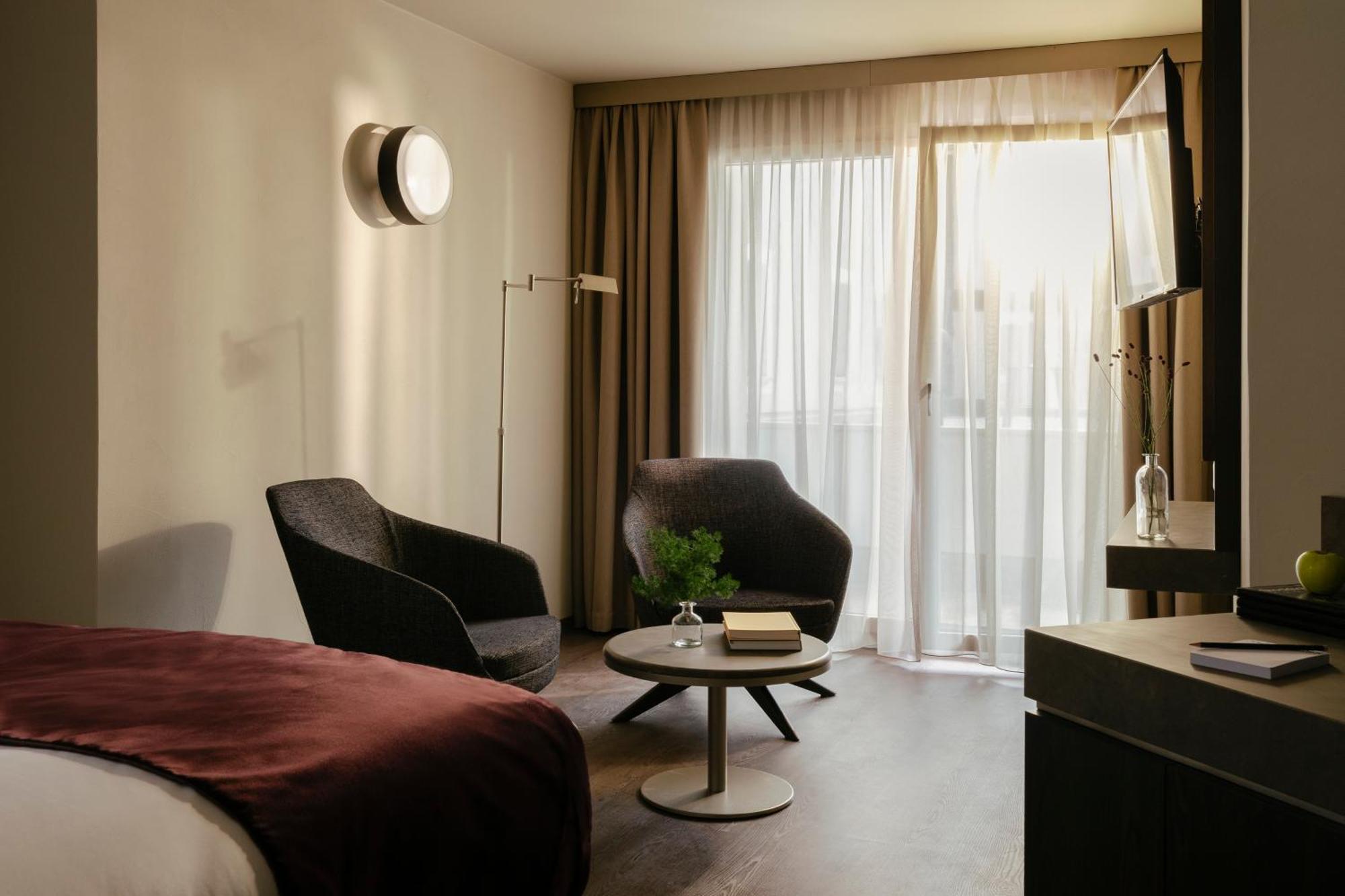 Schloss Zermatt - Cbd & Adaptogenic Spa And Sport Hotel المظهر الخارجي الصورة