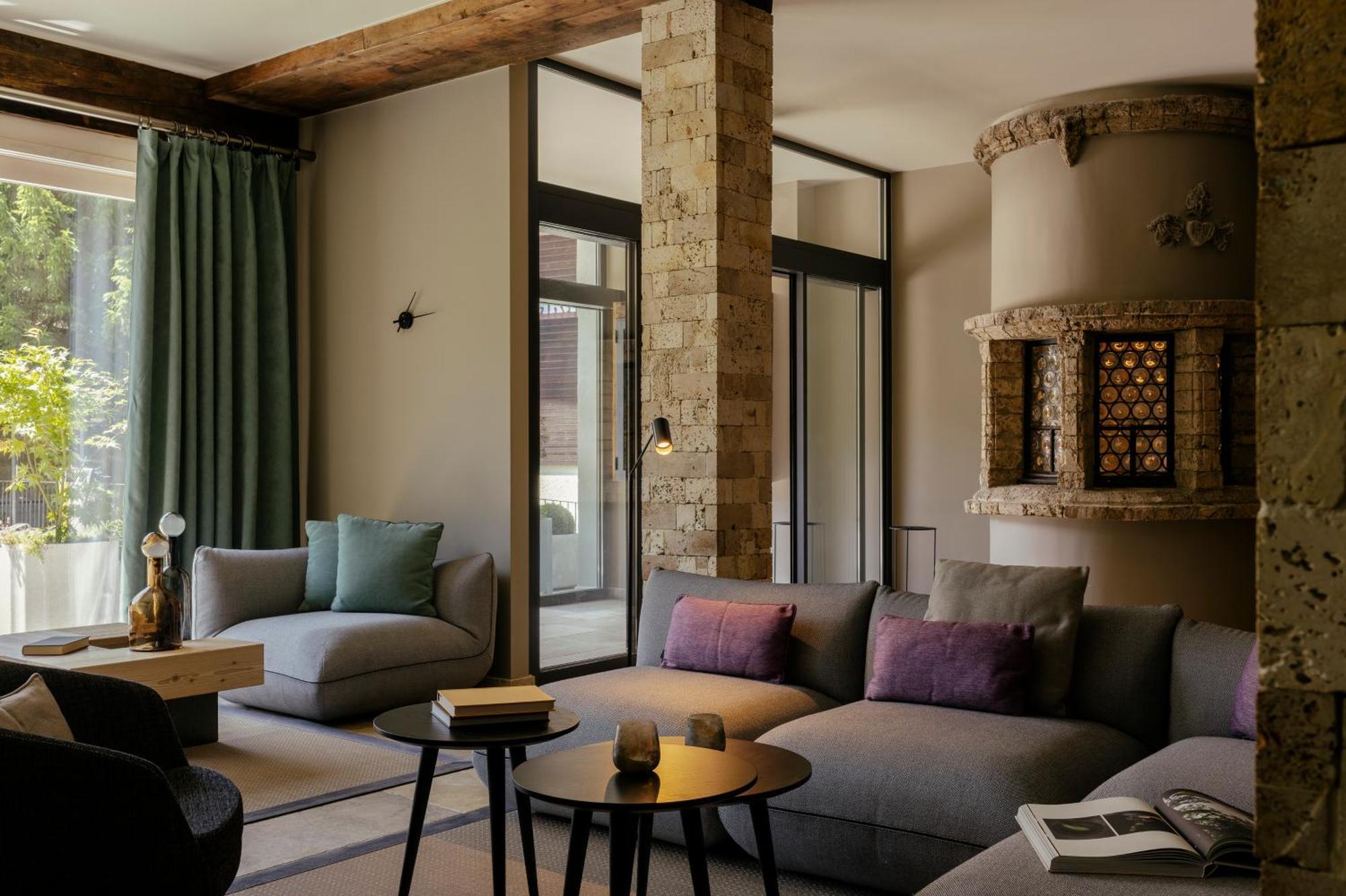 Schloss Zermatt - Cbd & Adaptogenic Spa And Sport Hotel المظهر الخارجي الصورة